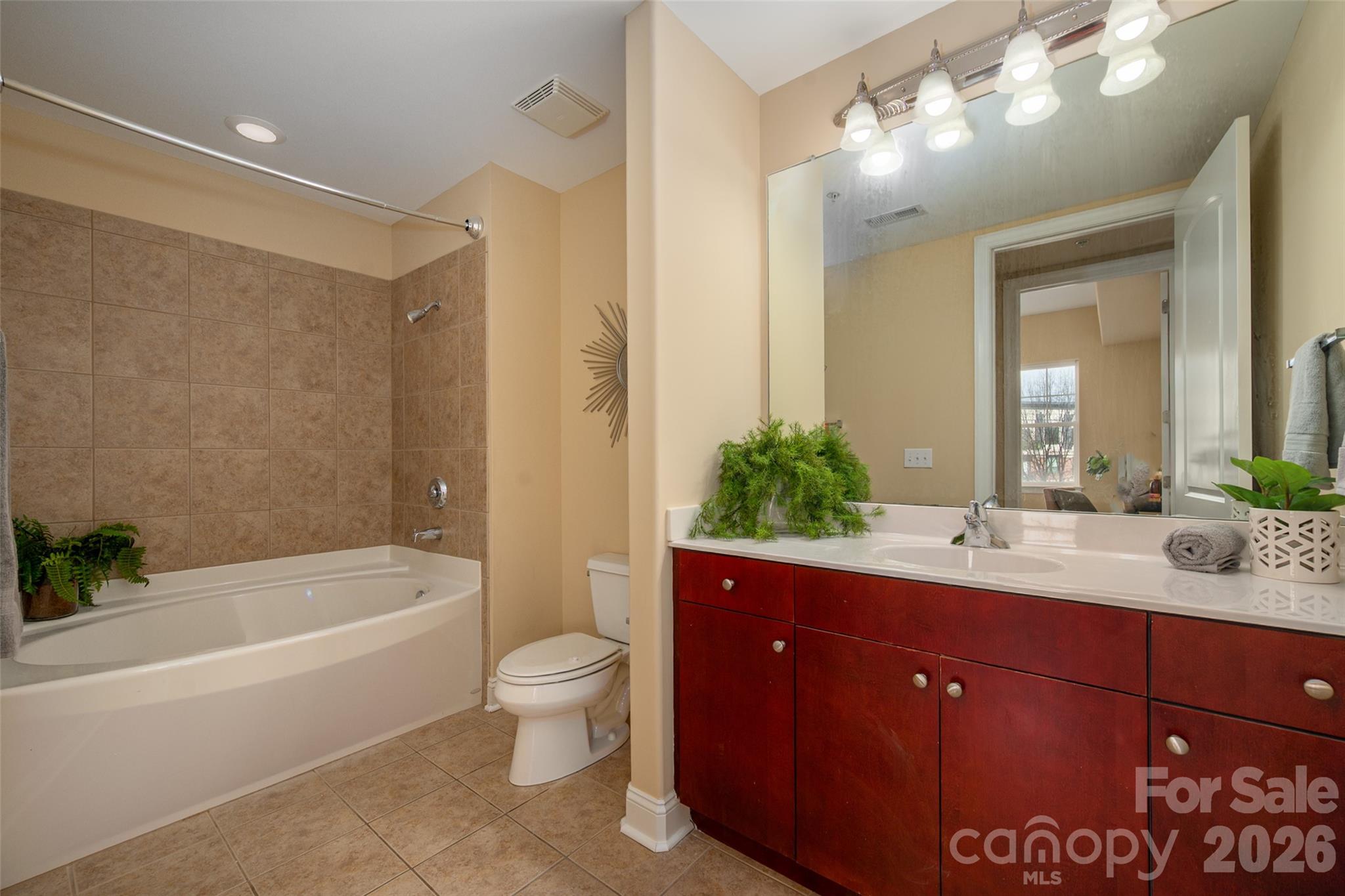 Piedmont Row - Residential