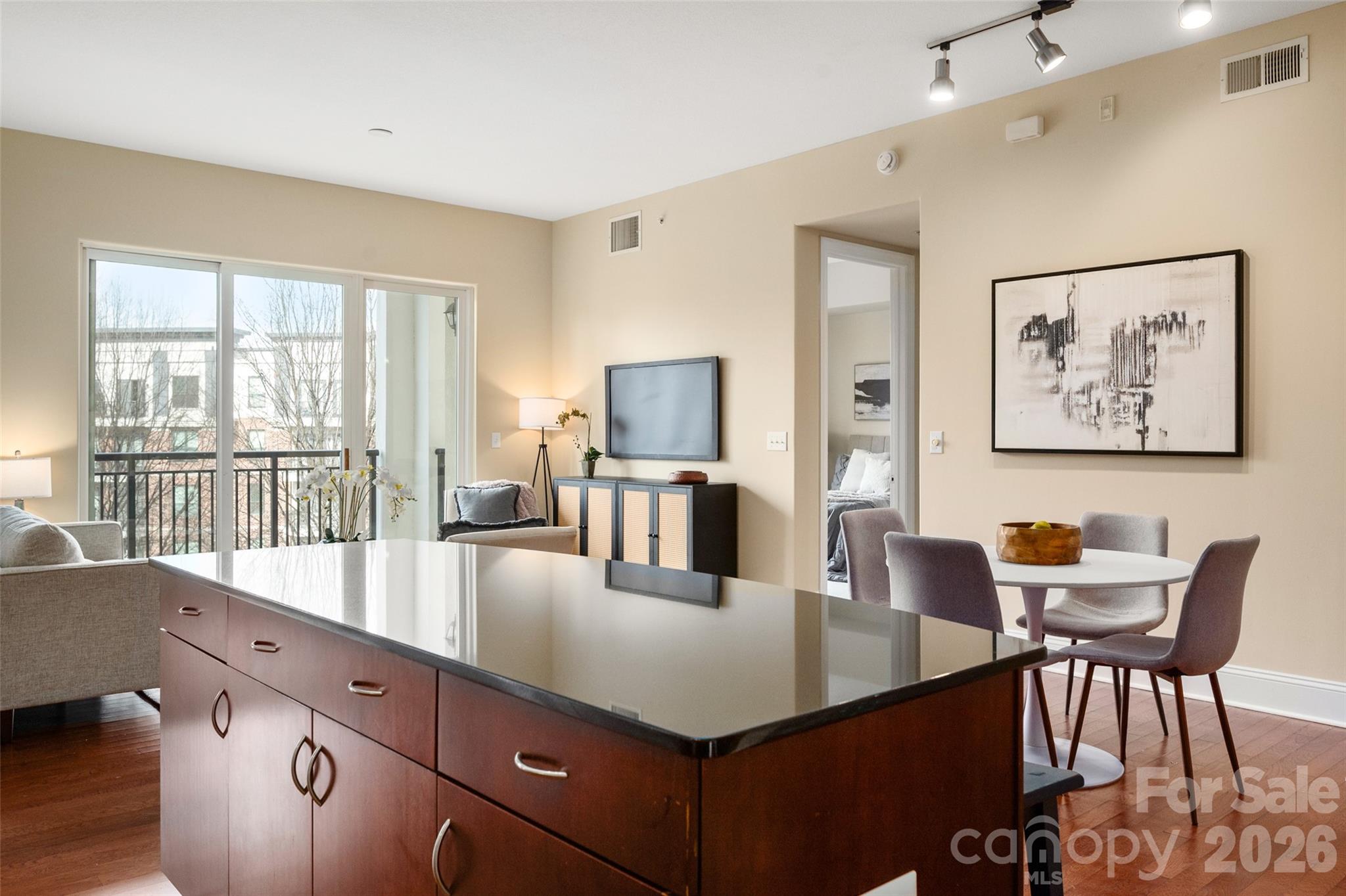 Piedmont Row - Residential