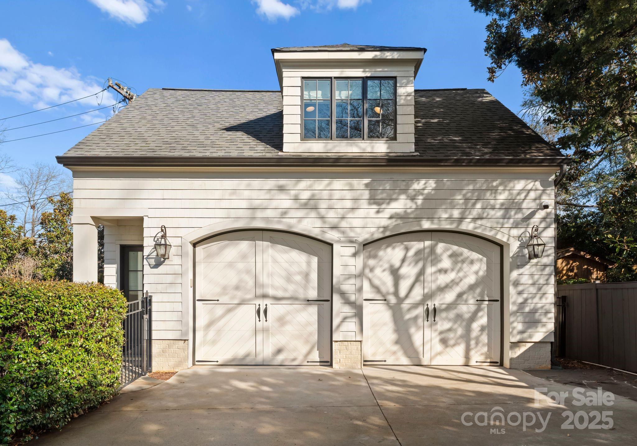 Myers Park - Residential