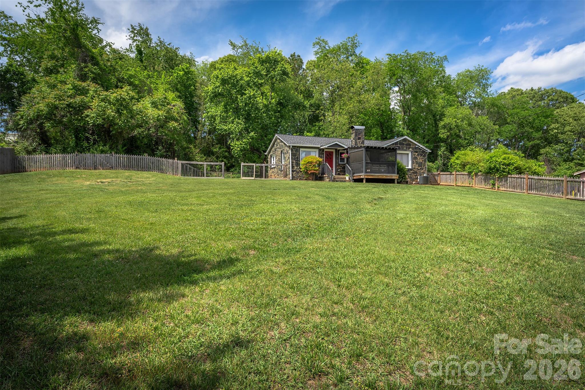 477 Emma Road