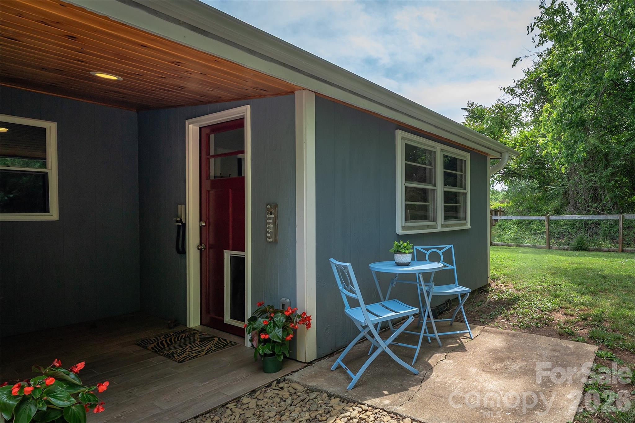 477 Emma Road