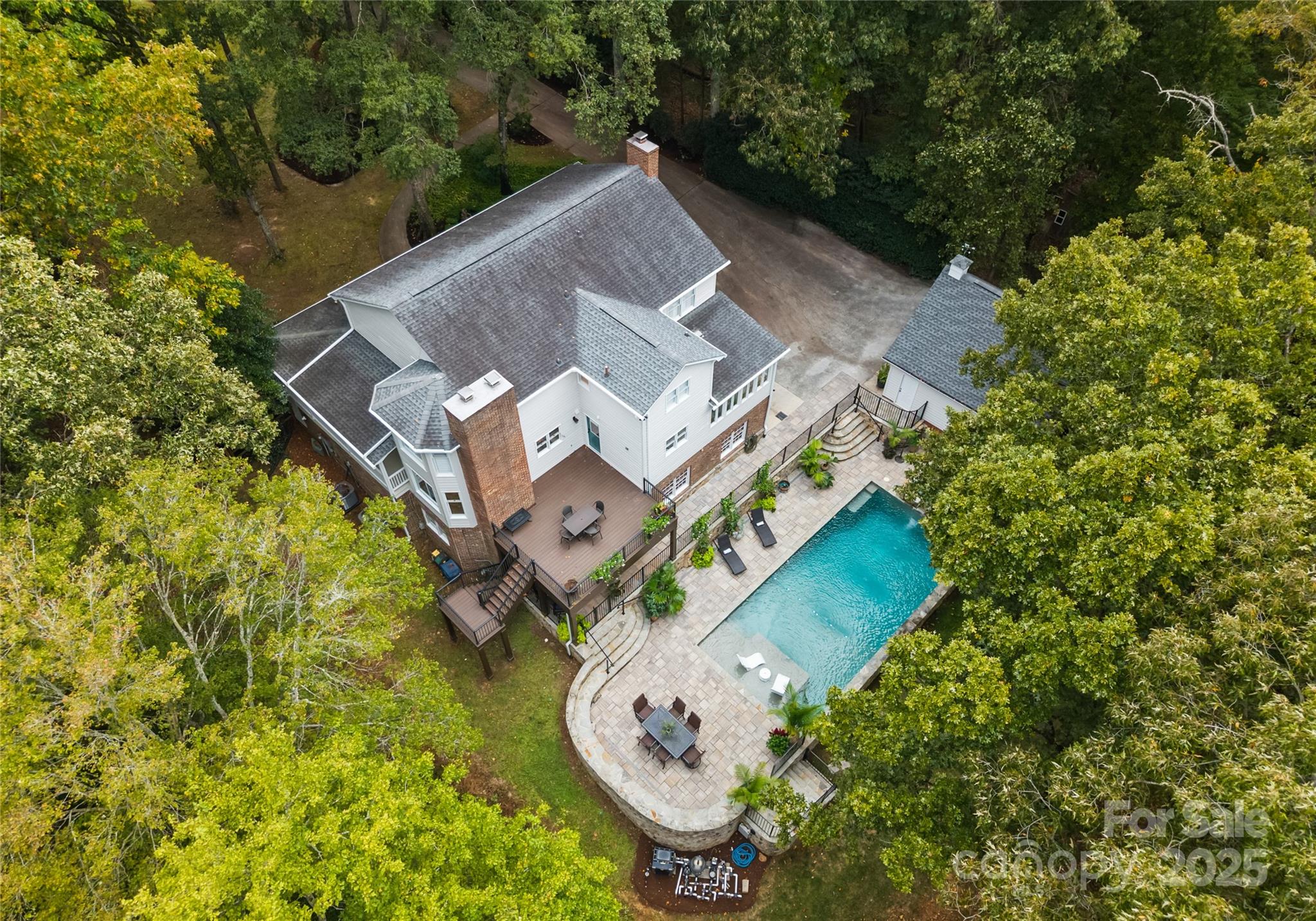 3021 Poplar Hill Road