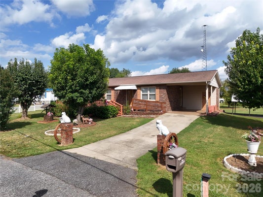 108 BRITTAIN DR, MORGANTON, NC 28655 - Image bbbcdefaa71bb114dab14f3d291ebd08/540214376