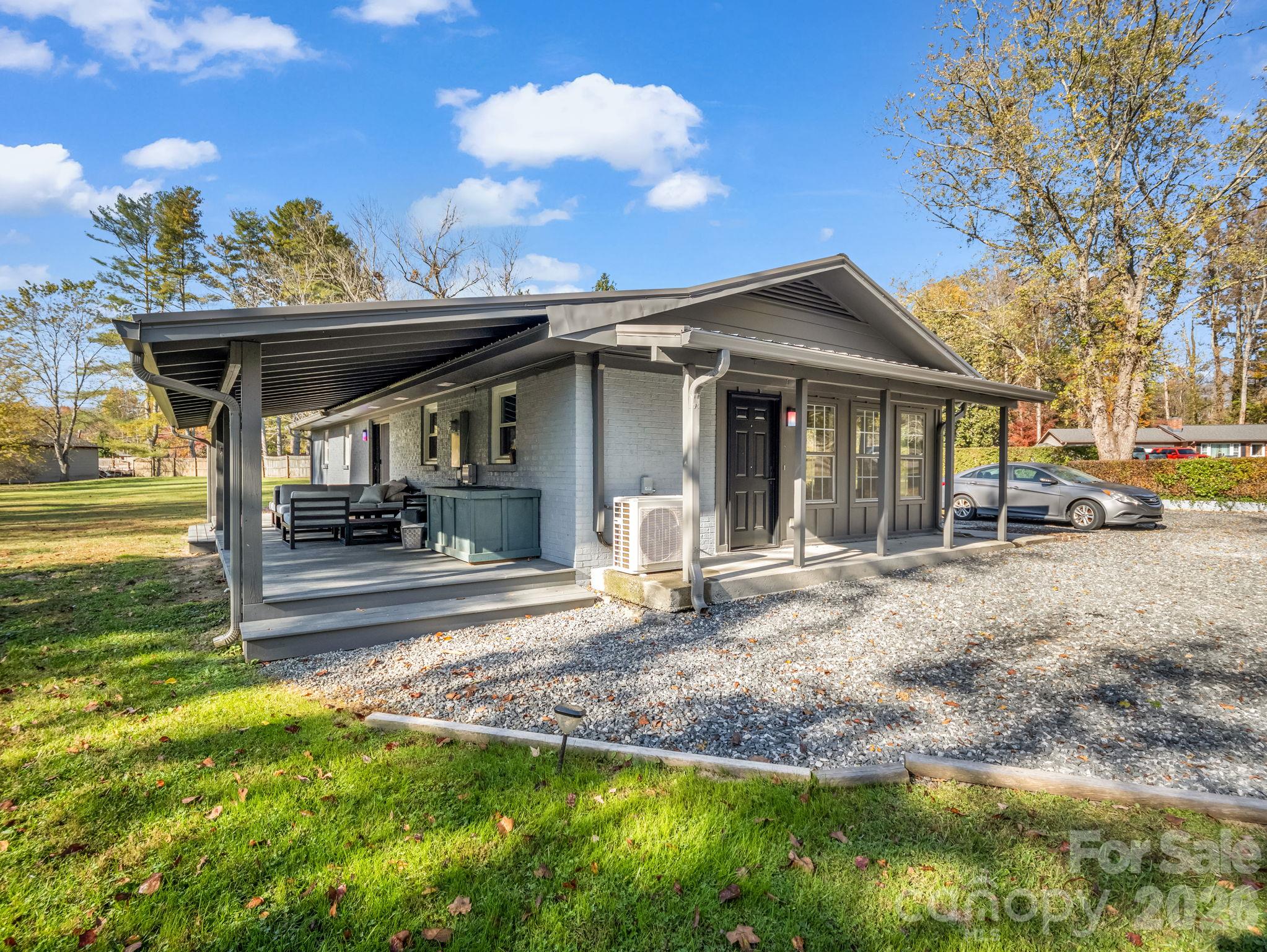 77 S Greenwood Forest Drive