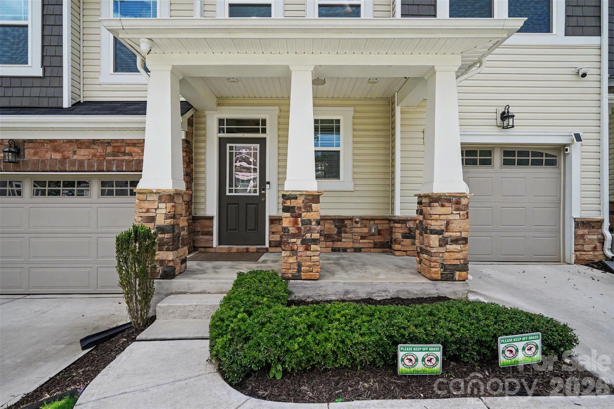 5622 De Vere Drive