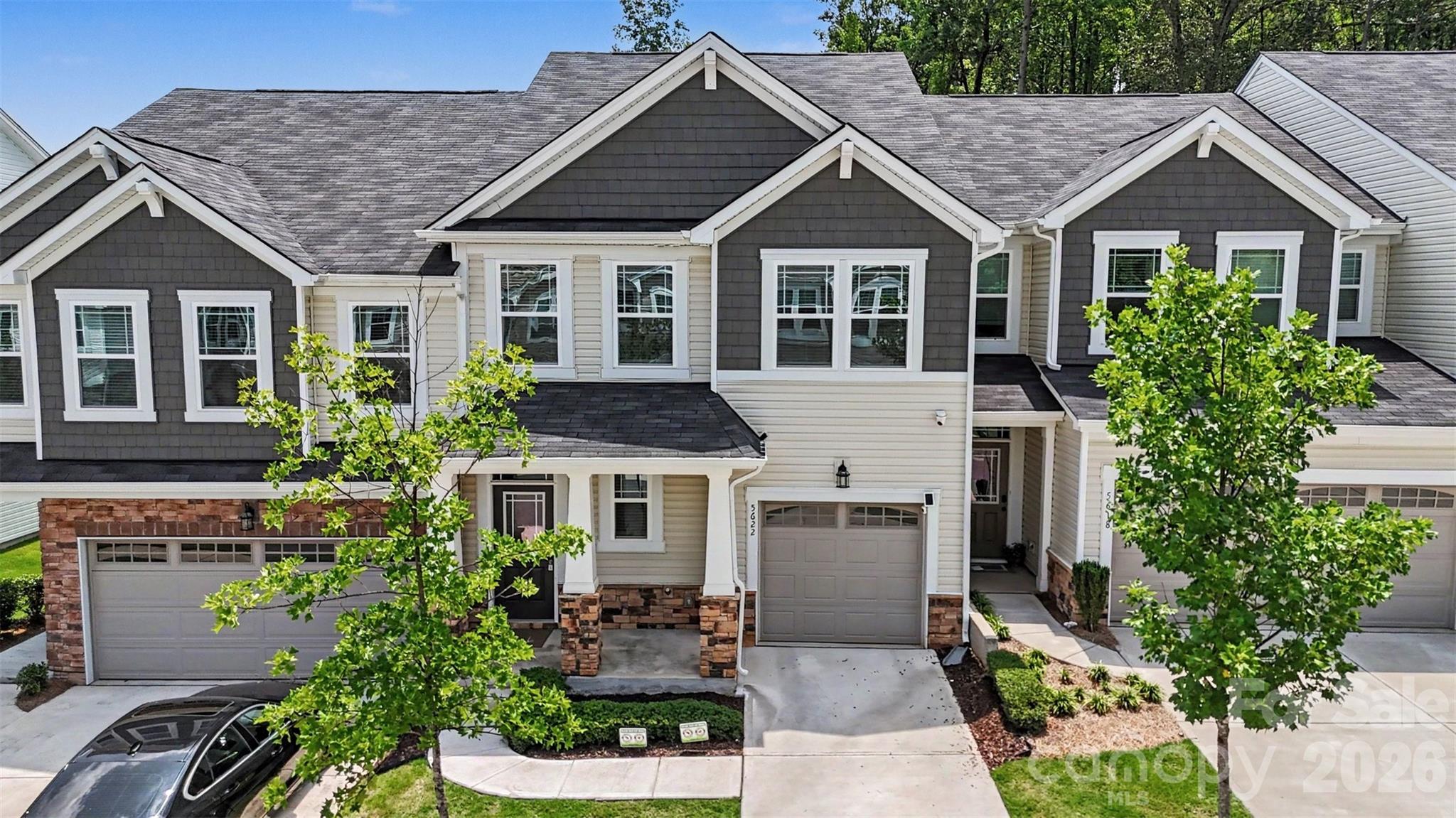 5622 De Vere Drive