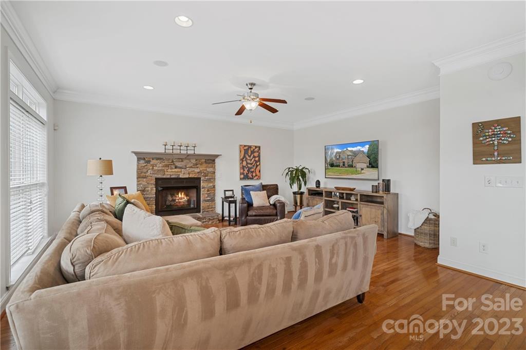 Mill Creek Falls - Residential