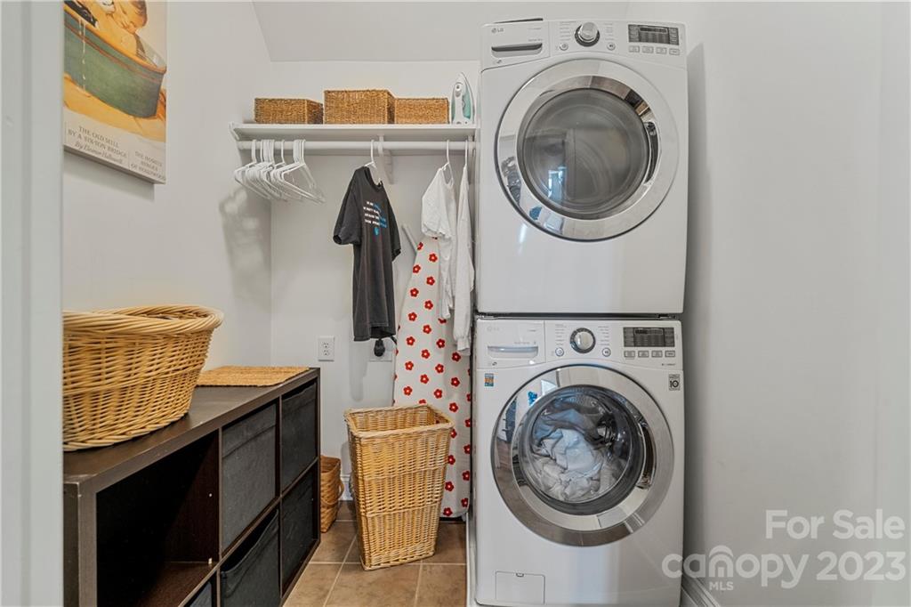 Mill Creek Falls - Residential