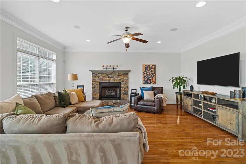 Mill Creek Falls - Residential