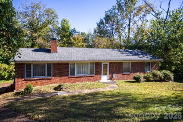 8 GOVERNORS CT, ASHEVILLE, NC 28805 - Image bbc353b0b417069028ced25d32da75fa/906350322