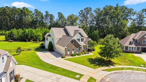 Photo of 7011 Barnstone Court, Denver, NC 28037 (MLS # 4429003)