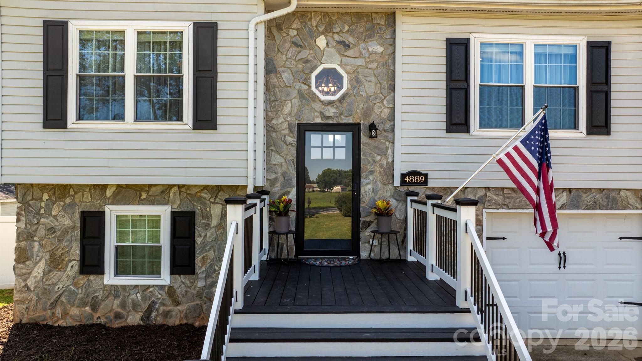 4889 Carpenter Road