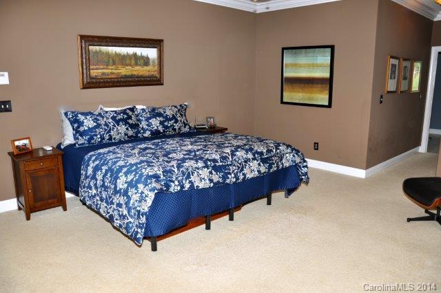 Moss Creek Village - Residential