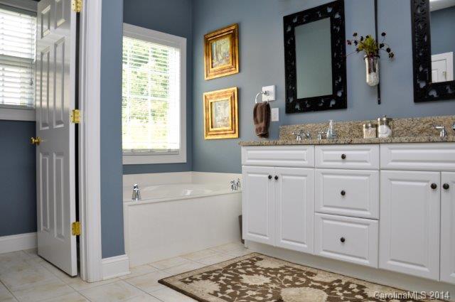 Moss Creek Village - Residential