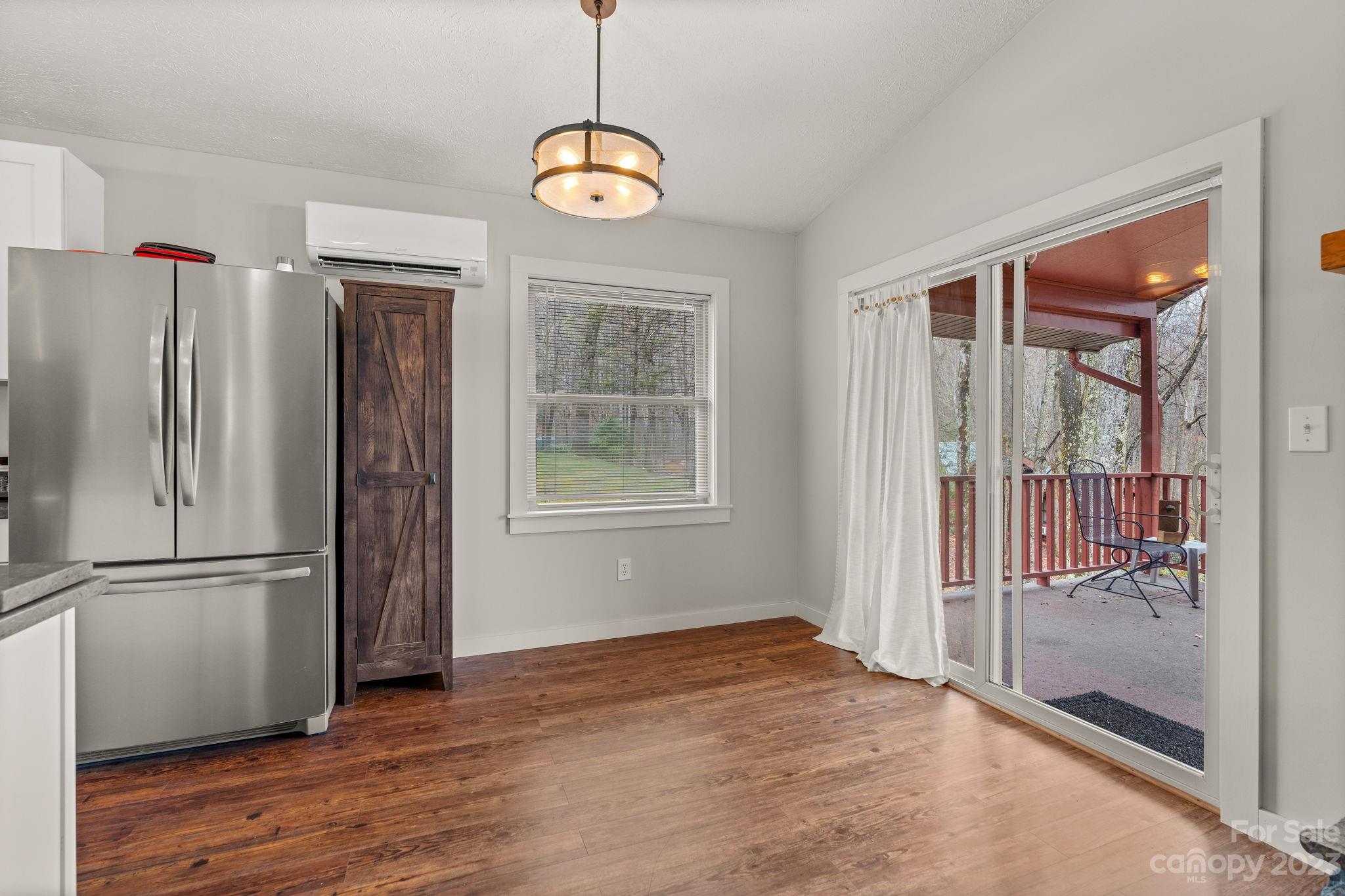 Sherwood Forest - Residential