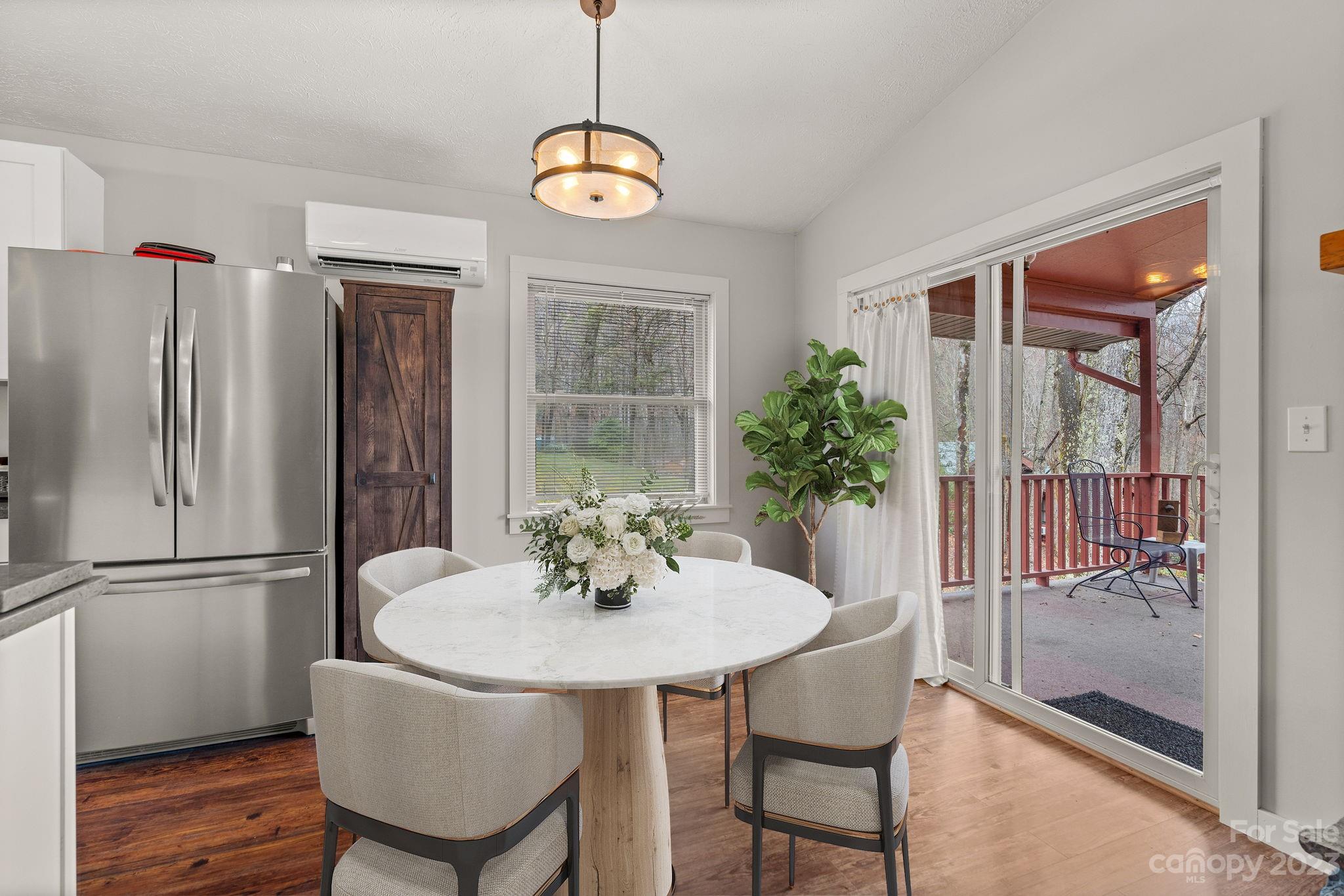 Sherwood Forest - Residential