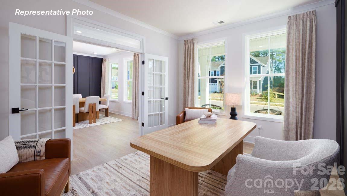 360 Miramar Drive
