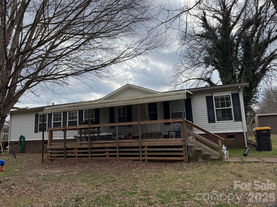 Outstanding opportunity to own a spacious, light, bright, like new home in a highly desirable east Lincoln location. Wonderful open floorplan with new lighting, all appliances, upgraded kitchen features and move-in ready.  The laundry room is huge with a built-i desk.  You will love the oversized rocking chair front porch and completely fenced all around.