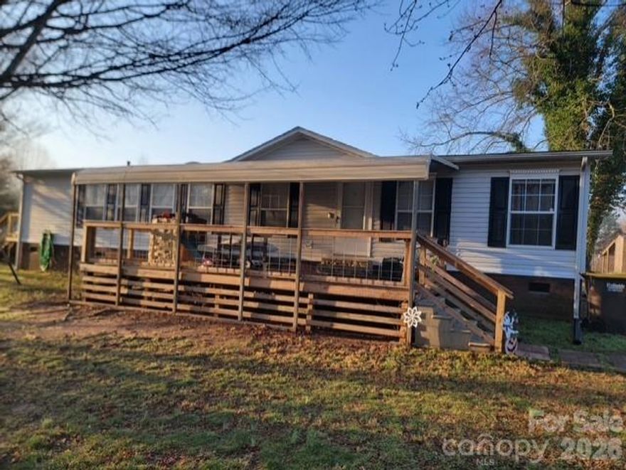 Outstanding opportunity to own a spacious, light, bright, like new home in a highly desirable east Lincoln location. Wonderful open floorplan with new lighting, all appliances, upgraded kitchen features and move-in ready.  The laundry room is huge with a built-i desk.  You will love the oversized rocking chair front porch and completely fenced all around.