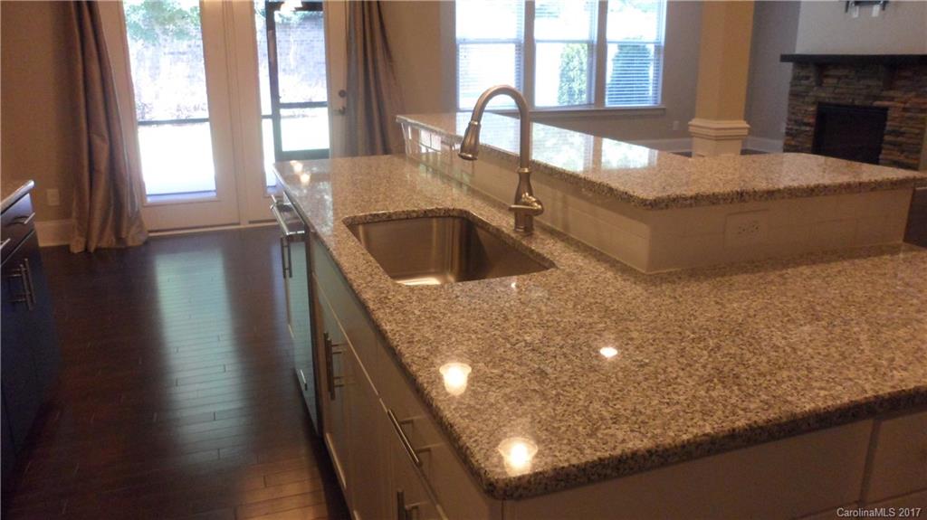 Central Park - Residential Lease