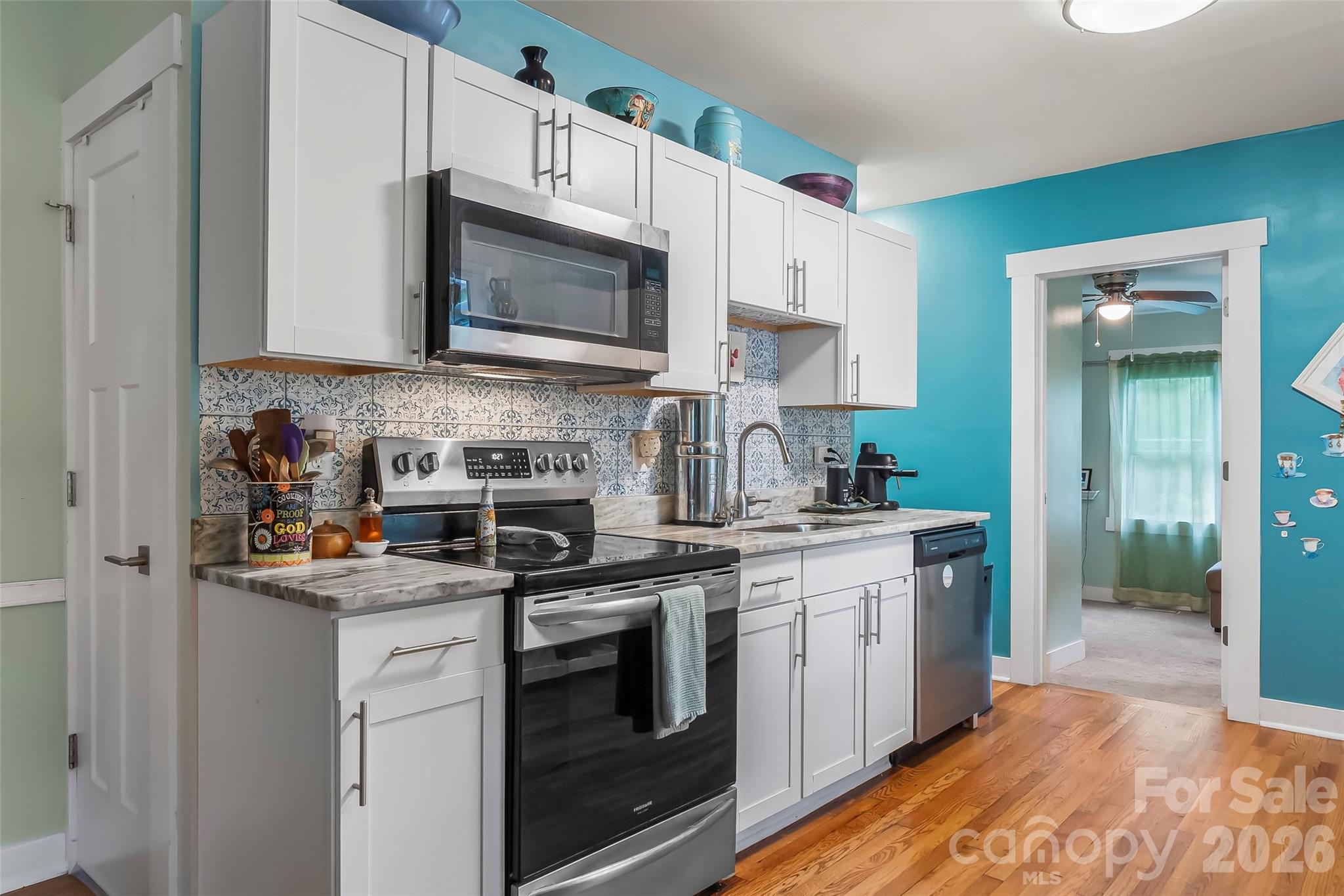 77 Fair Oaks Drive