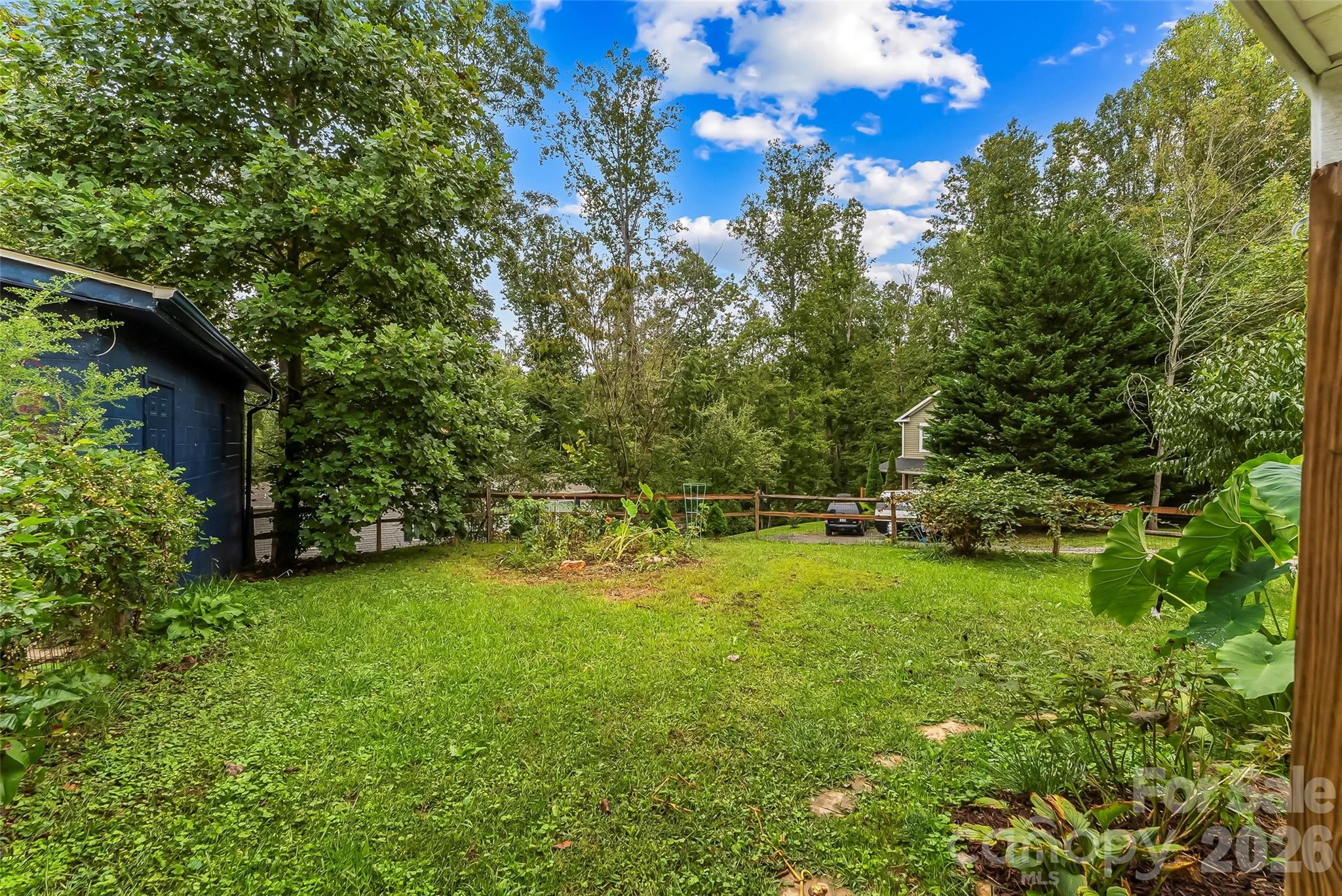 77 Fair Oaks Drive