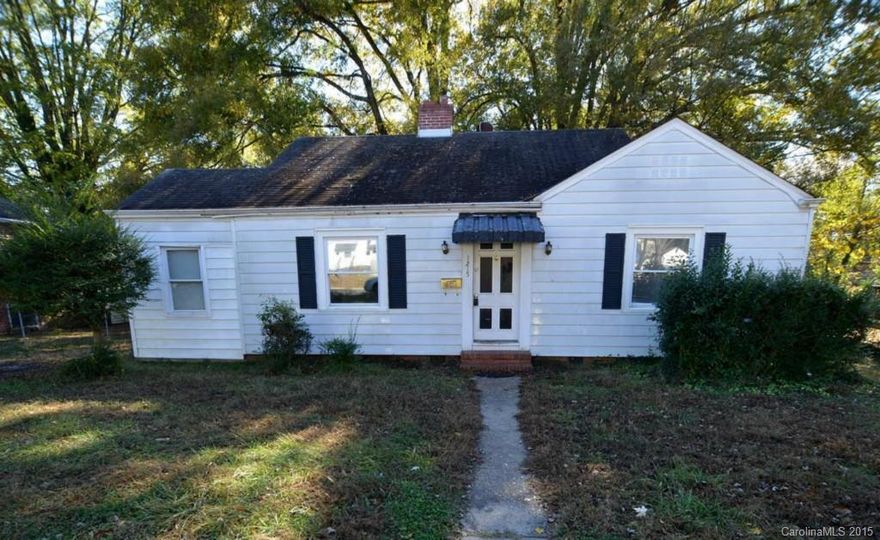 Three bedroom, one bathroom home with shaded backyard. Refrigerator included. Great living area, with separate area off one side. Fresh paint throughout. Home uses gas and electric utilities. Pets are not allowed.