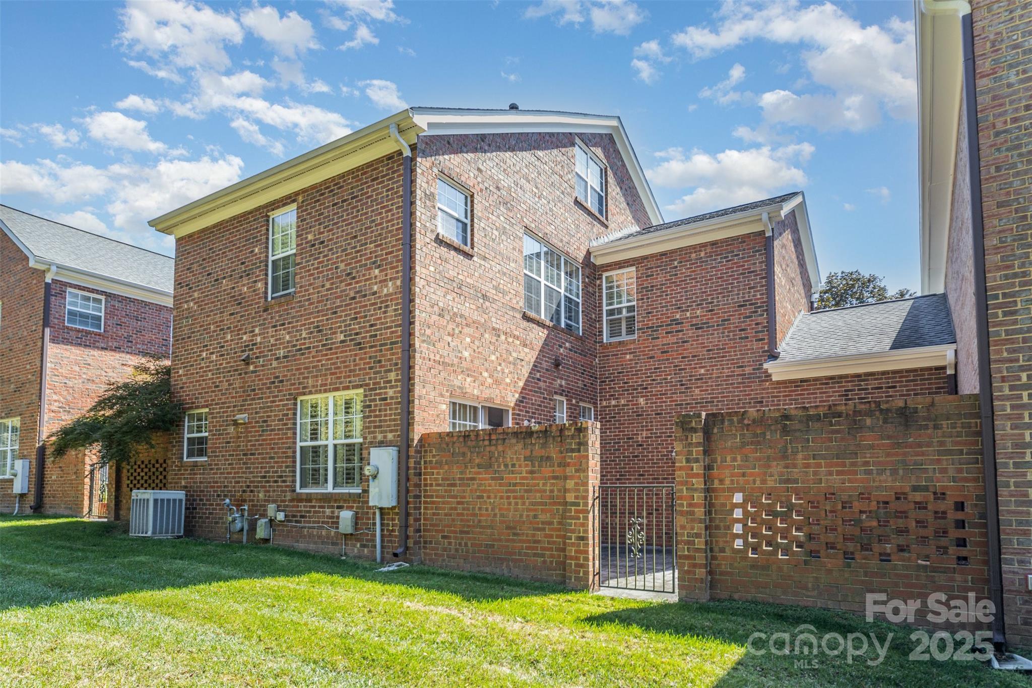 Charlotte, North Carolina 28277, United States, 3 Bedrooms Bedrooms, ,3 BathroomsBathrooms,Residential,Coming Soon,219985