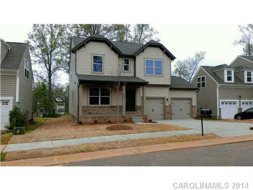 BRAND NEW HOME! MOVE IN READY! Gas fireplace in Great Room, Recessed light package, Premiere Kitchen, Custom Interior Paint Color, Stainless Appliances PLUS Swim/Recreational Community!!