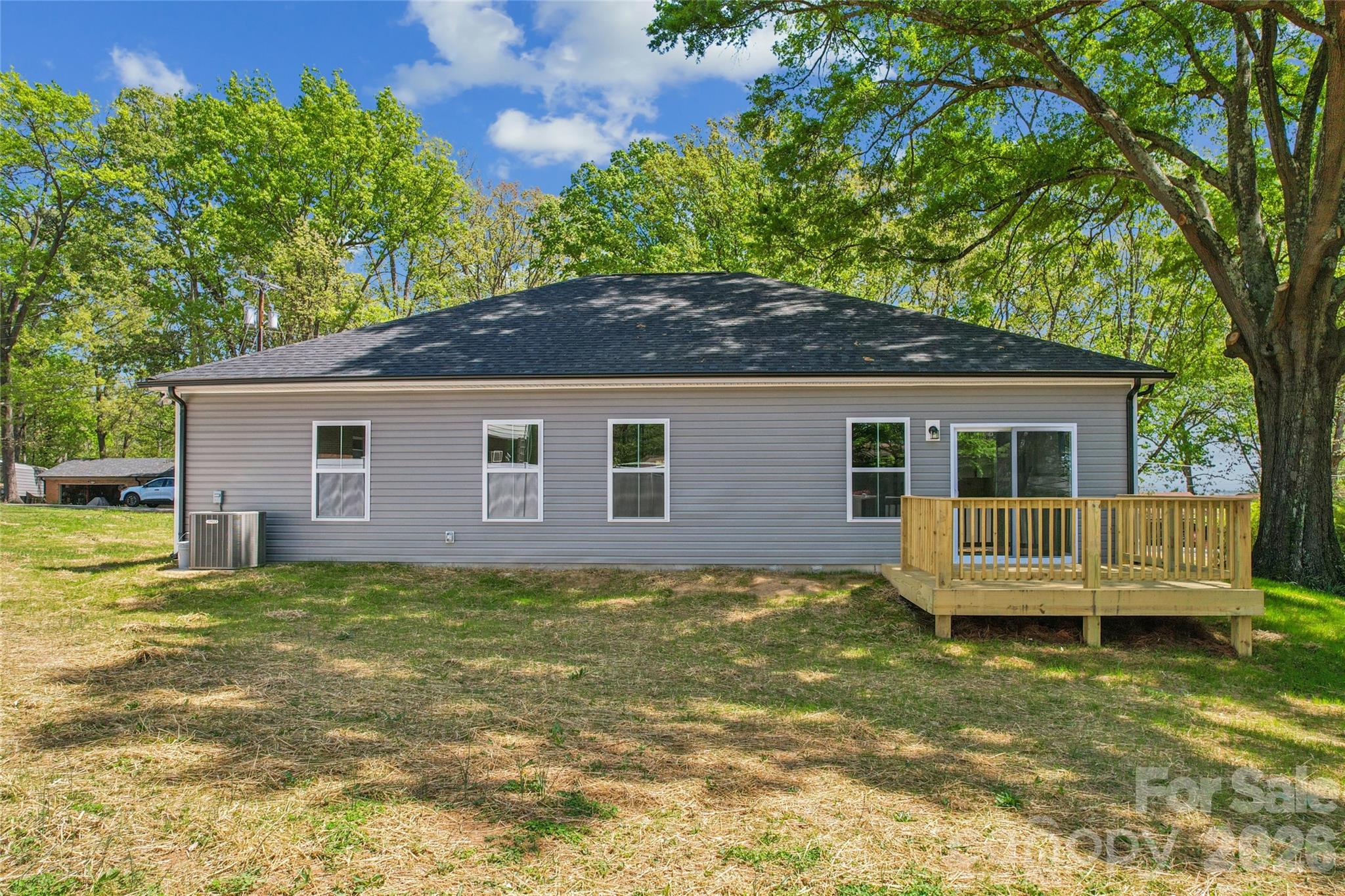 321 Henderson Circle