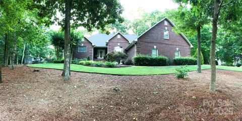 Photo of 134 Chisholm Trail, Rutherfordton, NC 28139 (MLS # 4310566)