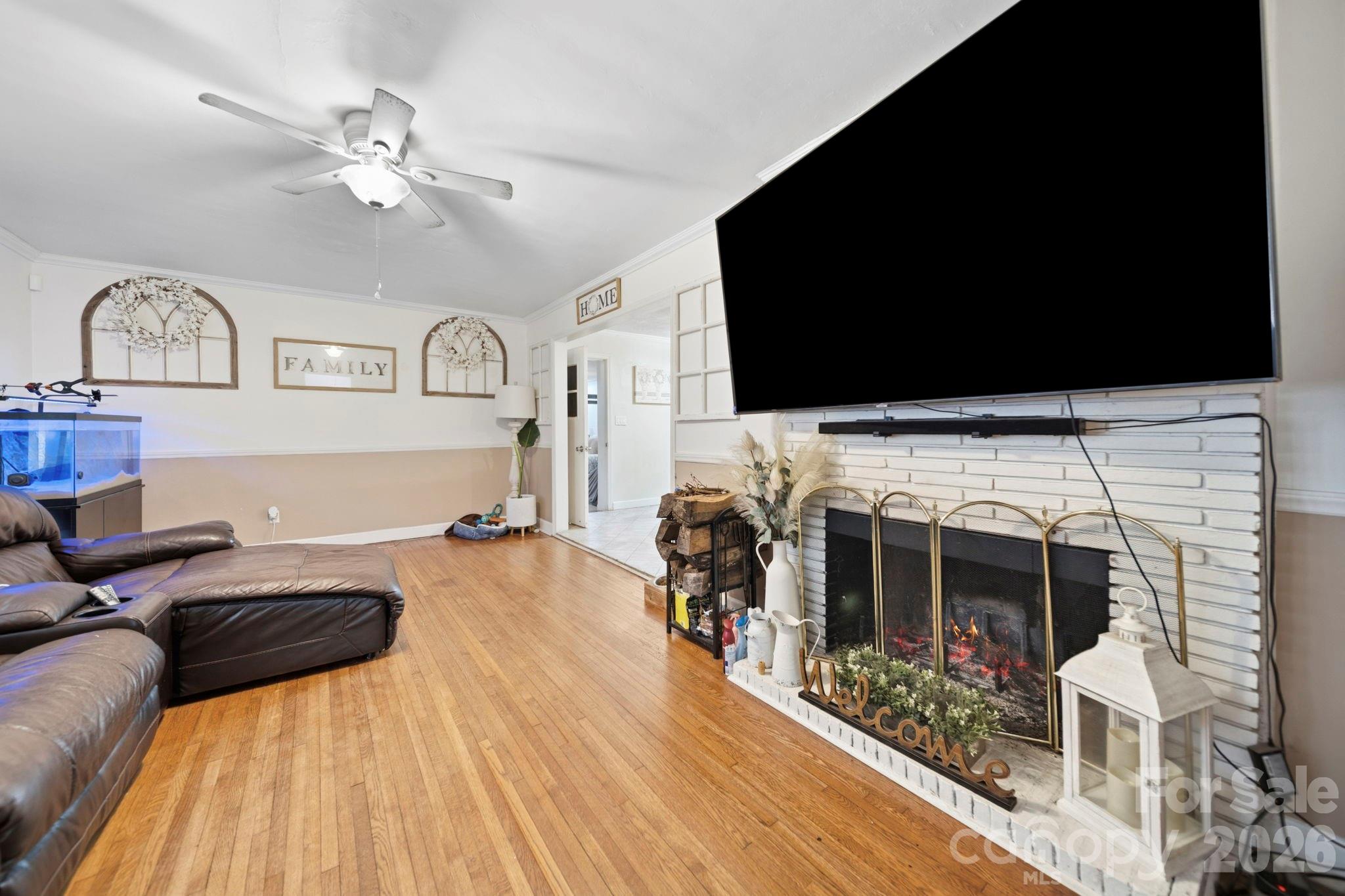 1636 Carolina Circle