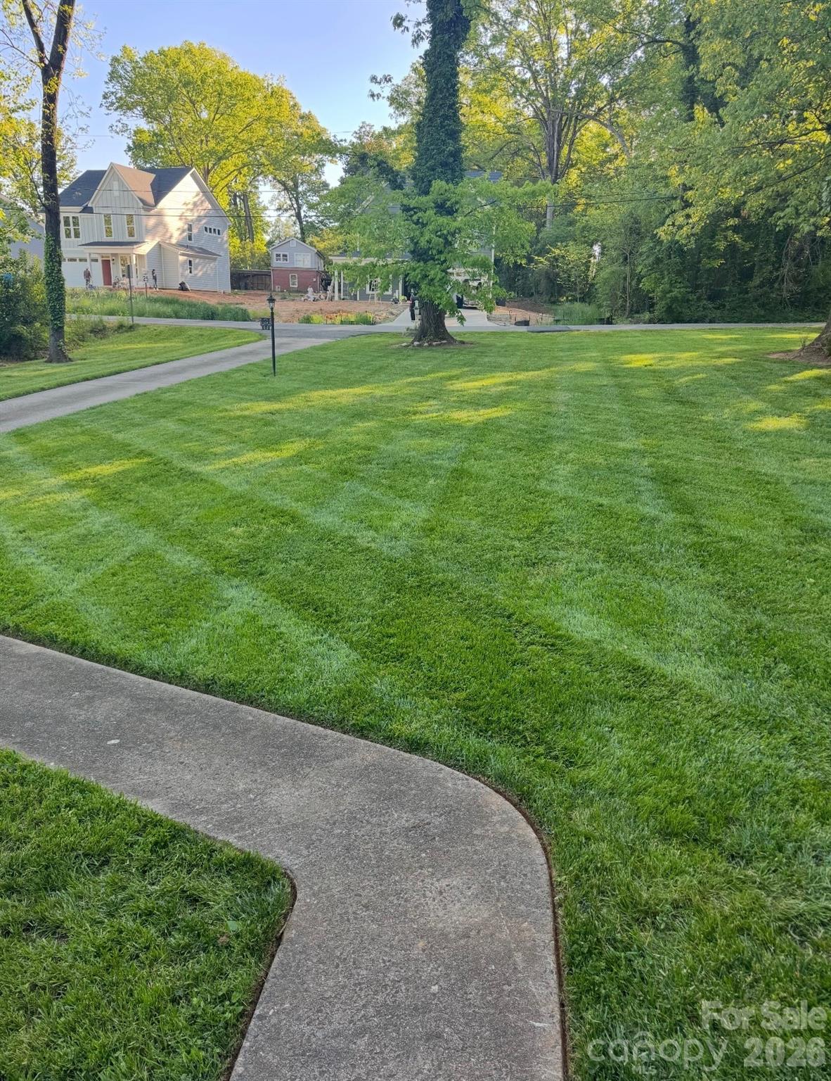 1636 Carolina Circle