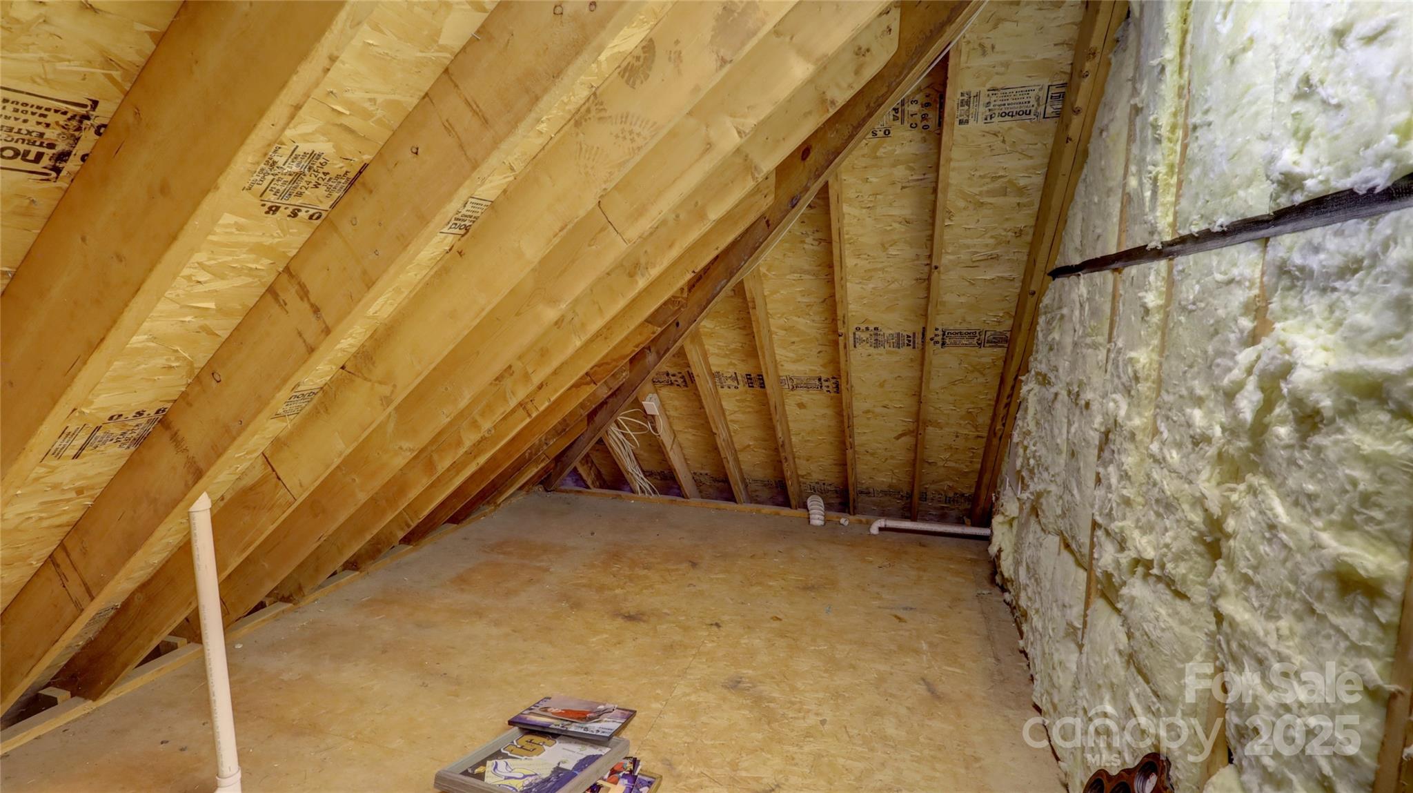 The Harbour At The Pointe - Residential