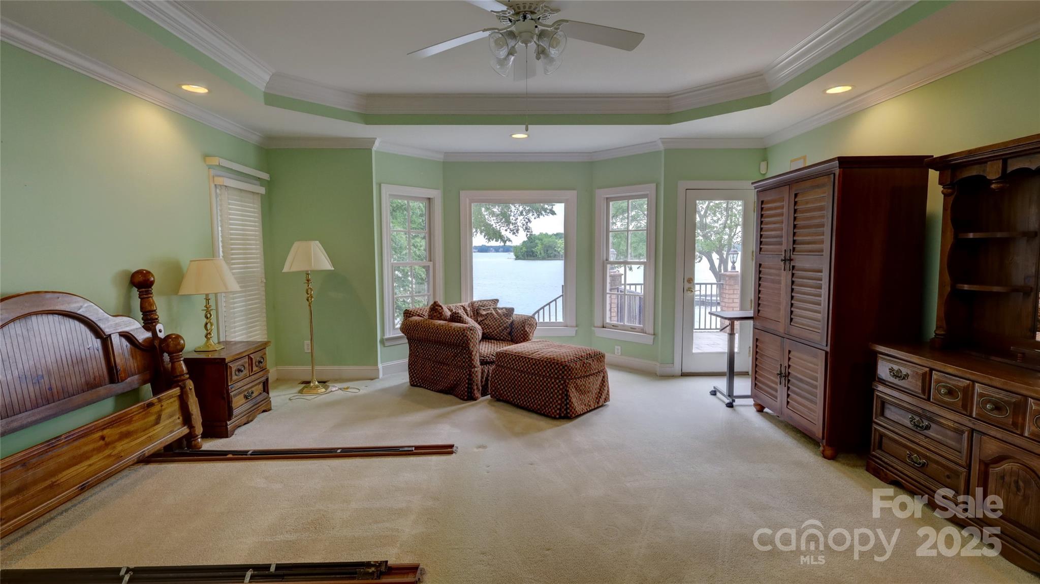 The Harbour At The Pointe - Residential