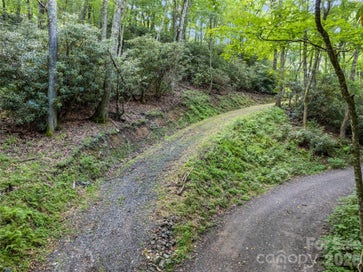 000 Wagon Trail Road Maggie Valley NC 28751