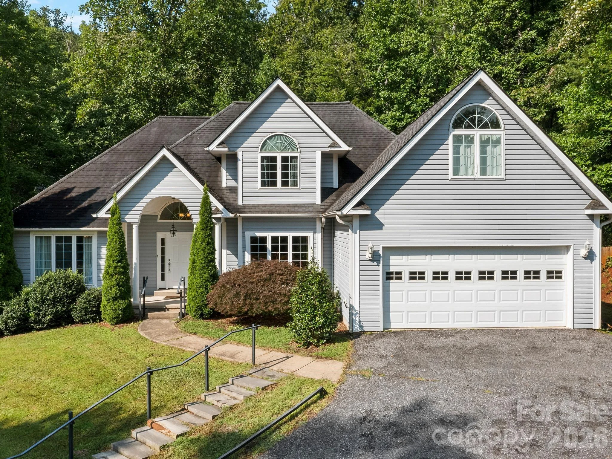 306 Golden Hawk Trail, Asheville, NC, 28805