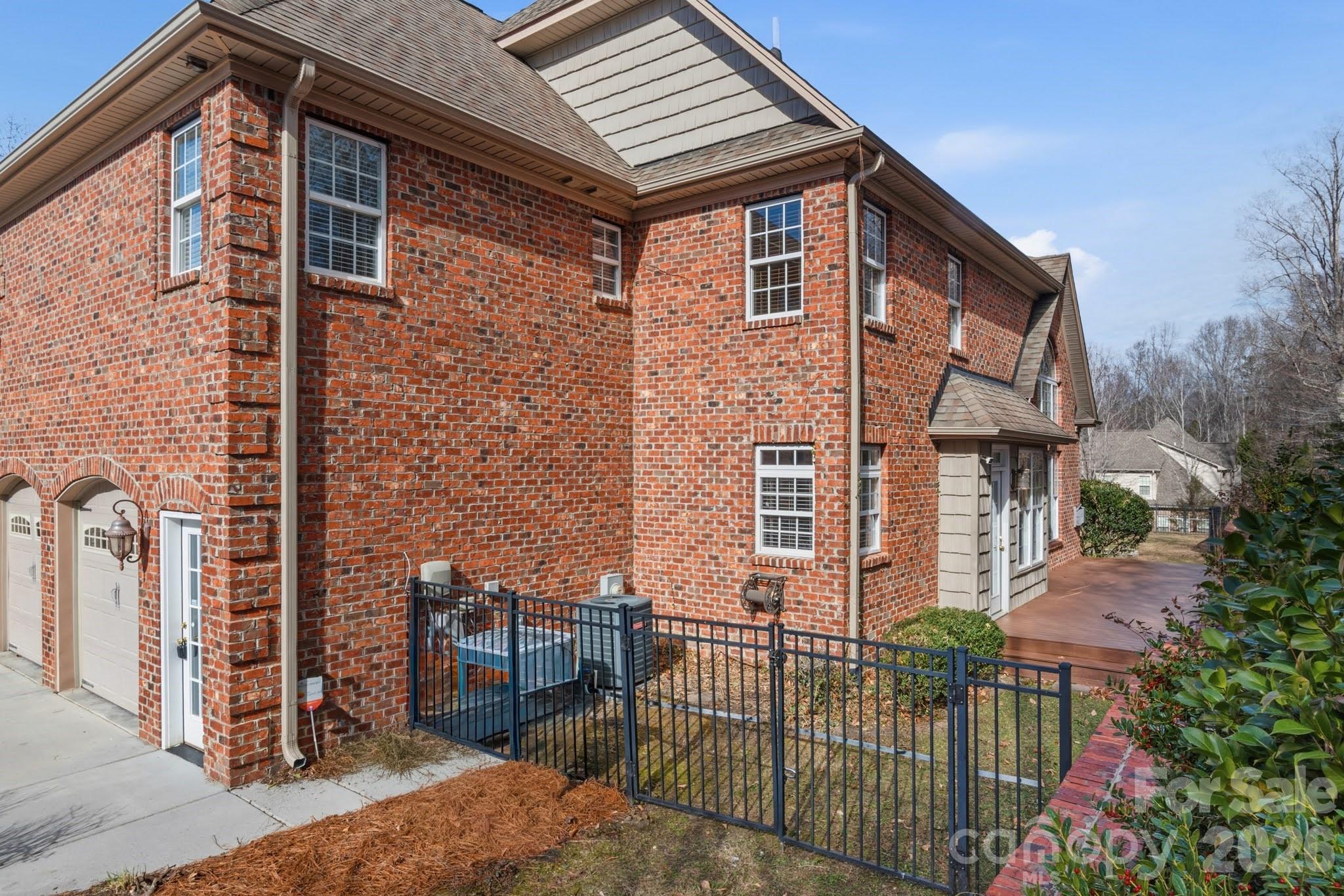 Somerset Cove - Residential