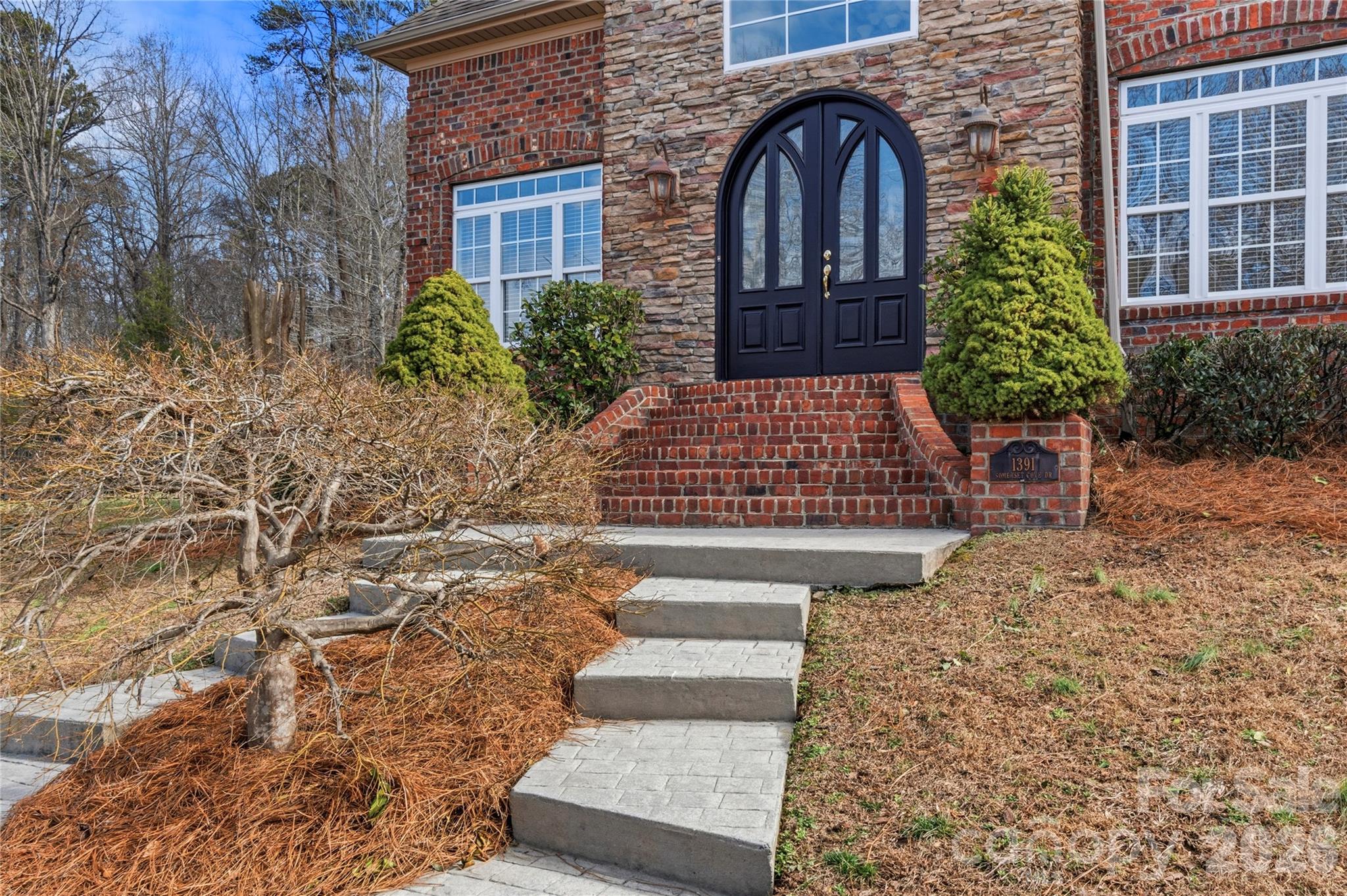 Somerset Cove - Residential