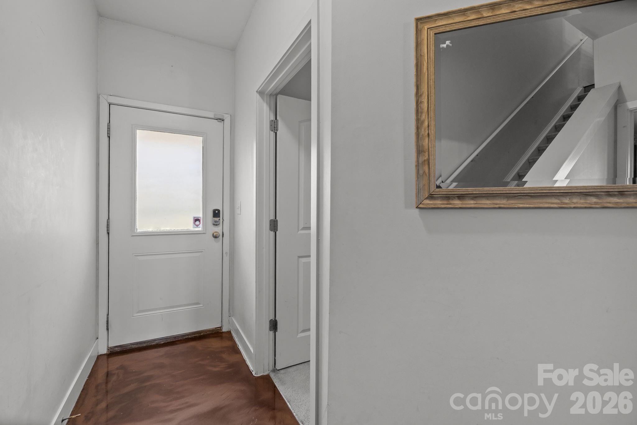 819 Seigle Point Drive