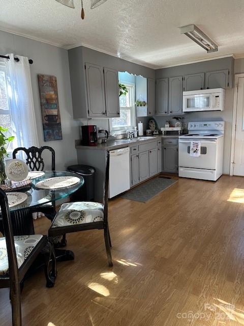 HILLSDALE - Residential