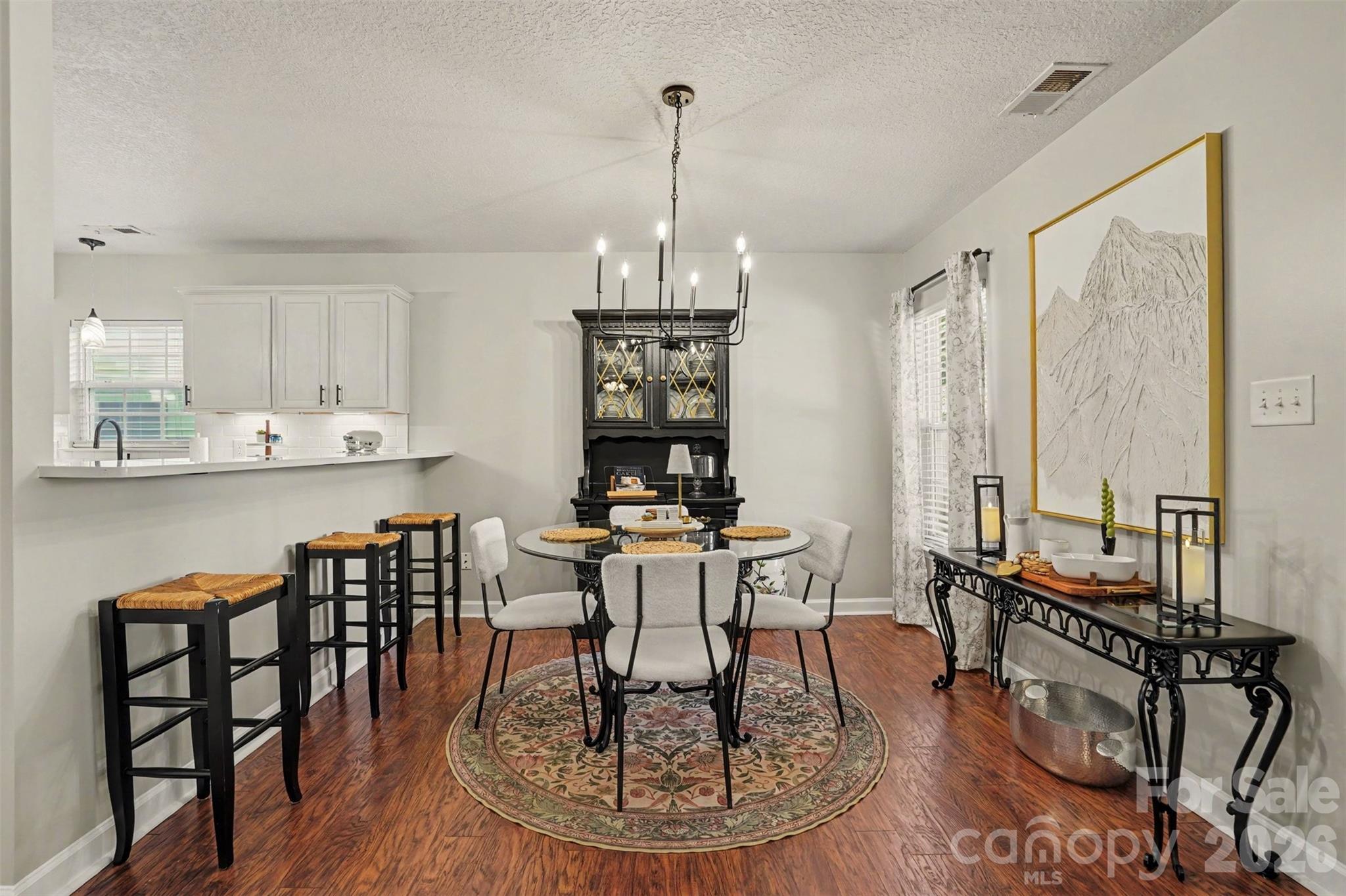 7539 Lady Liberty Lane
