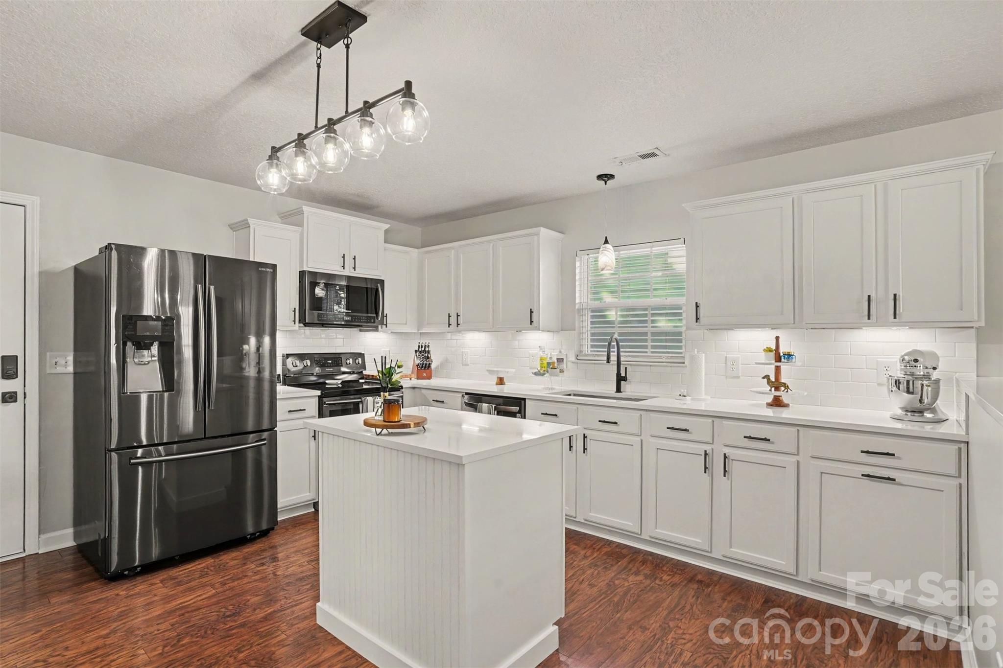 7539 Lady Liberty Lane