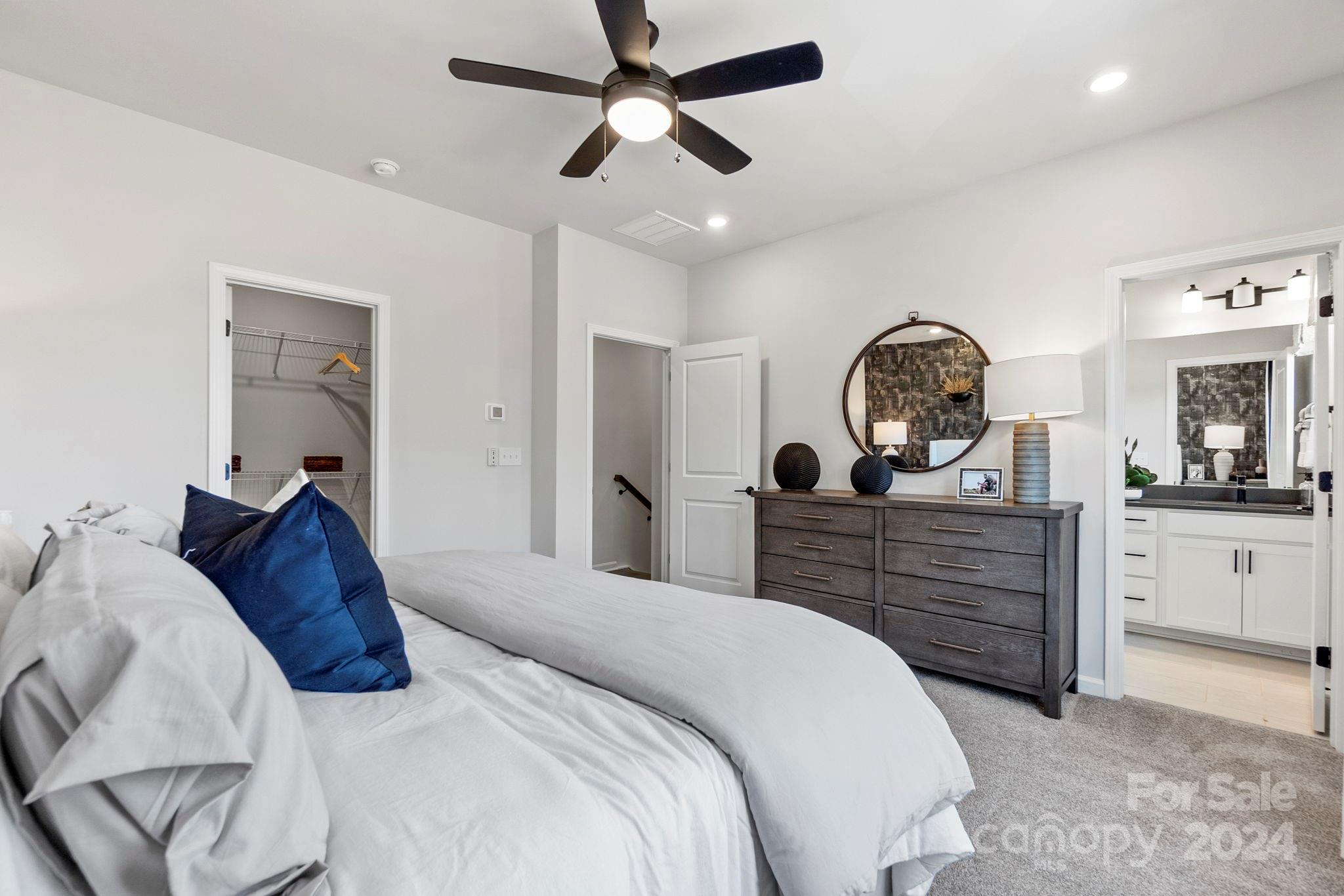 Mineral Springs - Residential
