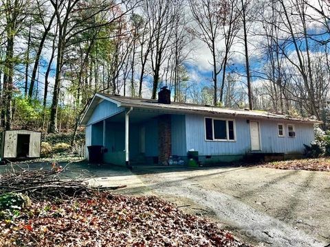 A home in Hendersonville