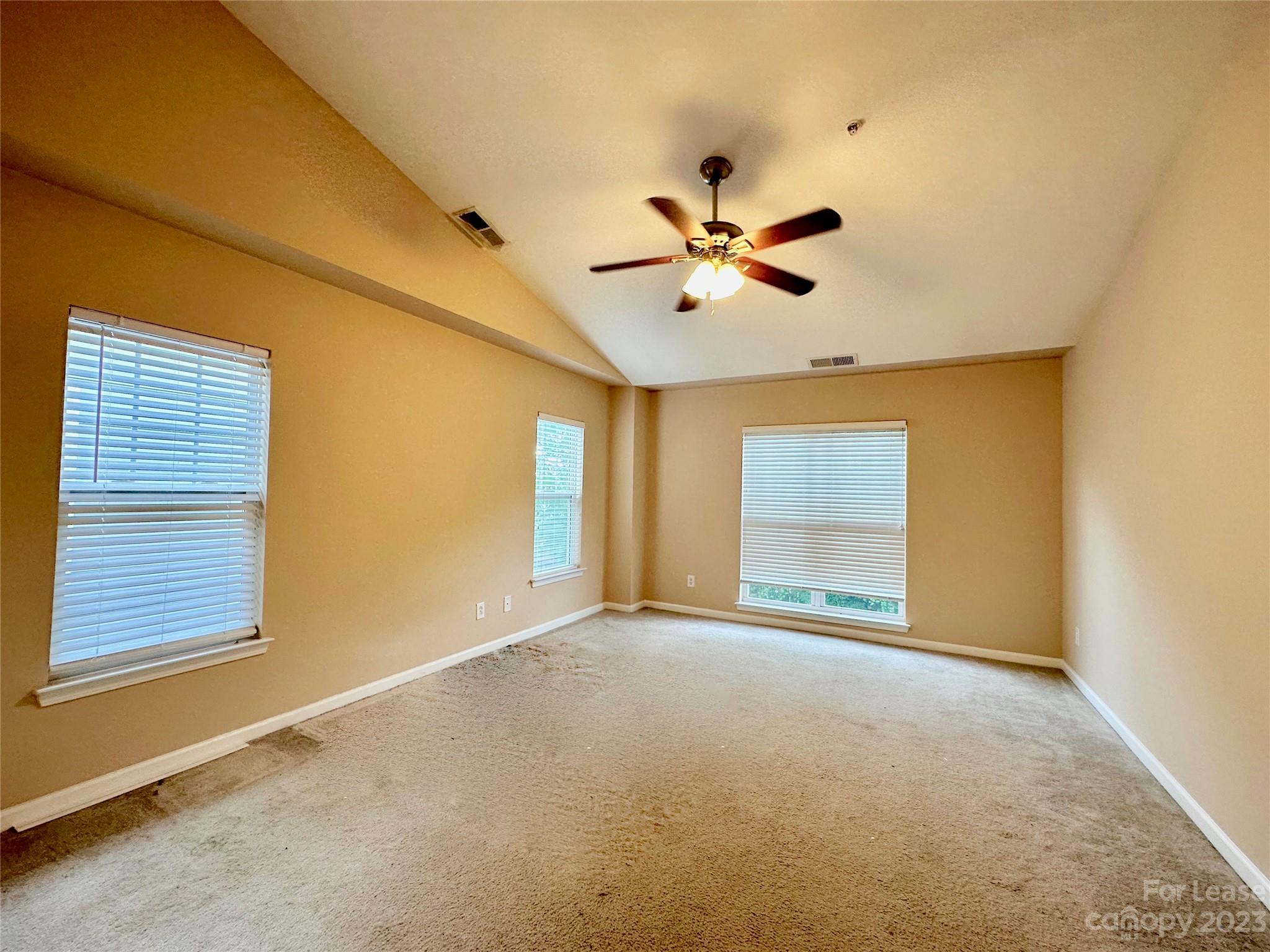 Duncan Gardens - Residential Lease