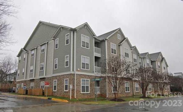 Duncan Gardens - Residential Lease