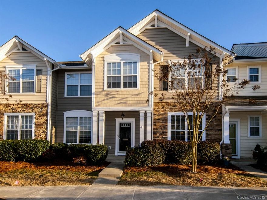 Beautiful townhouse in the desirable Fieldstone neighborhood.  Gorgeous hardwood floors throughout the first floor and bedrooms.  Granite countertops in the kitchen.  Private, fenced back patio that backs to greenery.  Walk to stores, restaurants and activities.  Neighborhood swimming pool and clubhouse.  A few short minutes to Charlotte, I-77 and airport.  Low York County taxes.  Top rated Fort Mill schools.