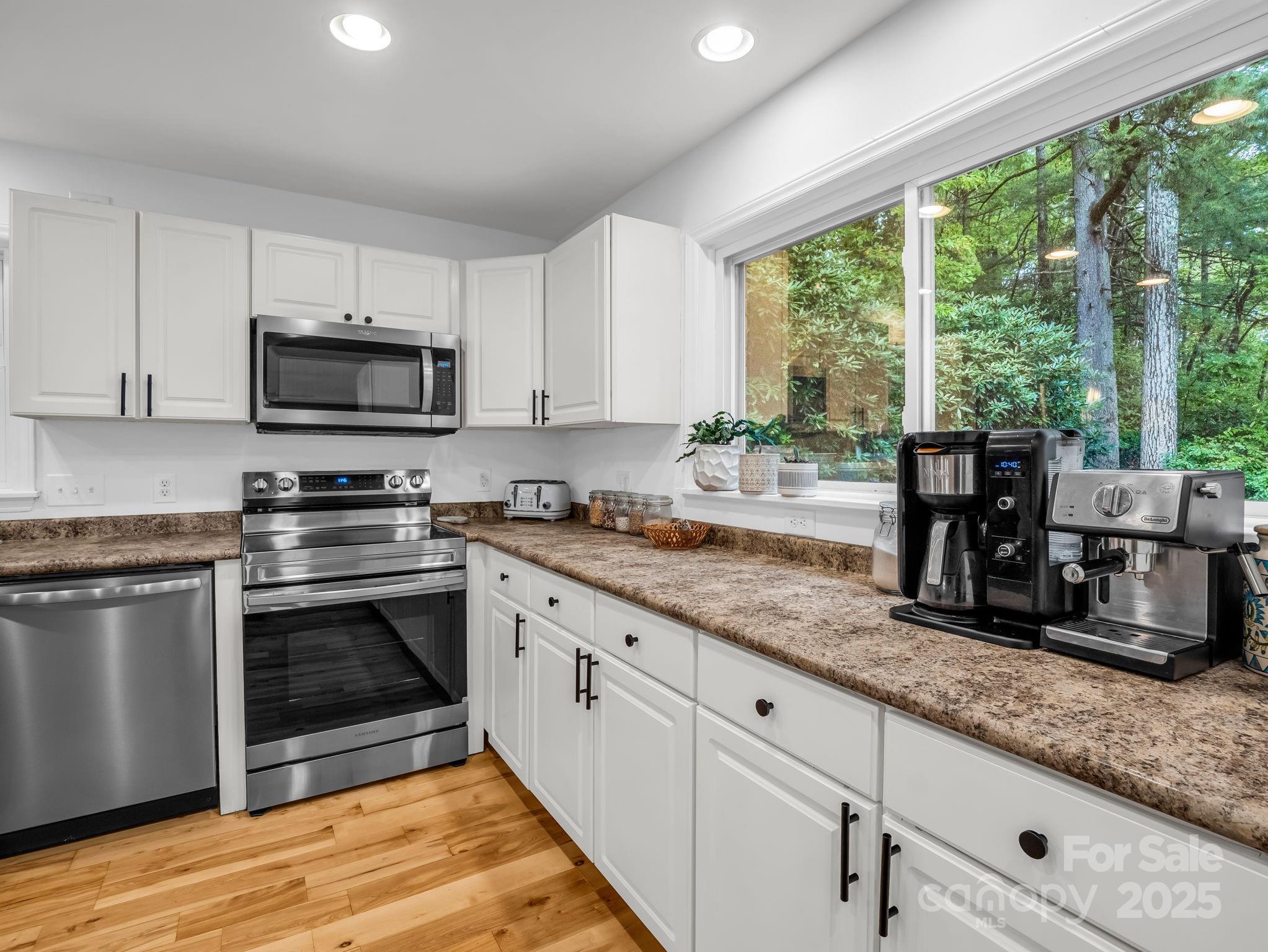 Long John Mt Estates - Residential