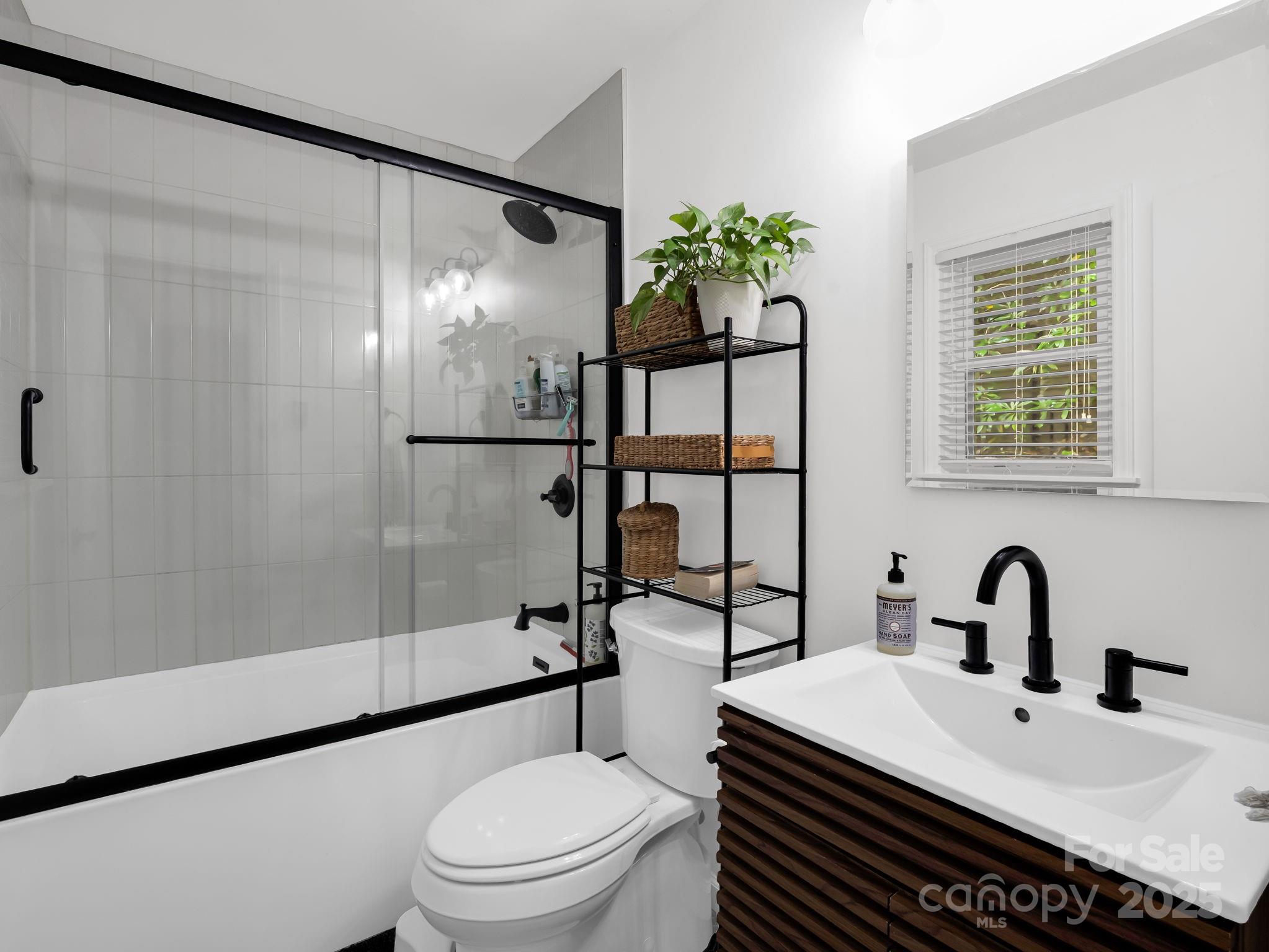 Long John Mt Estates - Residential